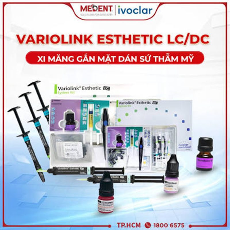 Mỗi loại vật liệu phục h&igrave;nh cần quy tr&igrave;nh xử l&yacute; bề mặt ri&ecirc;ng: HF etching + silane cho sứ thủy tinh, thổi c&aacute;t + primer MDP cho zirconia.