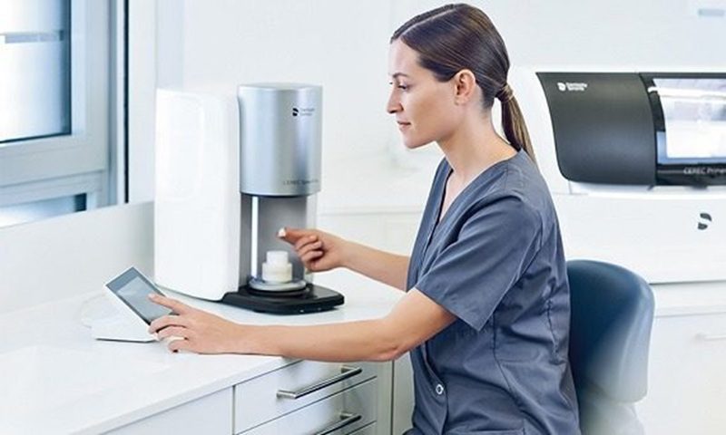 Đường labo số CAD/CAM: thiết kế, phay/m&agrave;i v&agrave; nung thi&ecirc;u kết zirconia hoặc lithium disilicate.